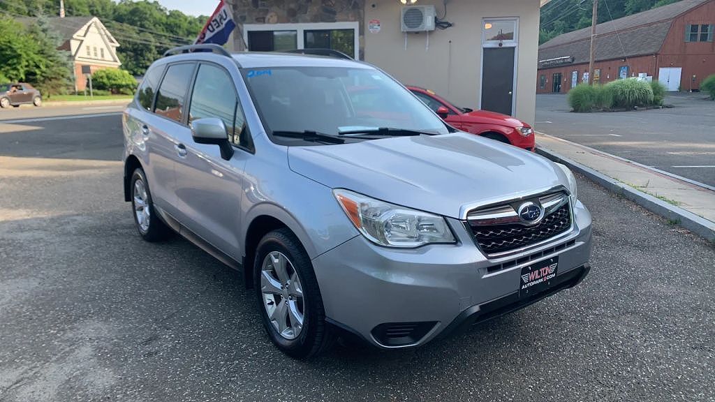 2014 SUBARU Forester