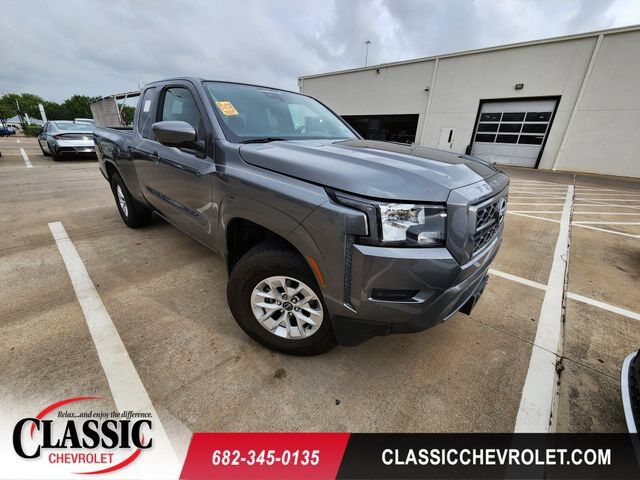 2024 NISSAN Frontier