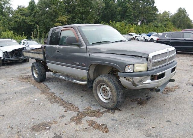 2002 DODGE Ram