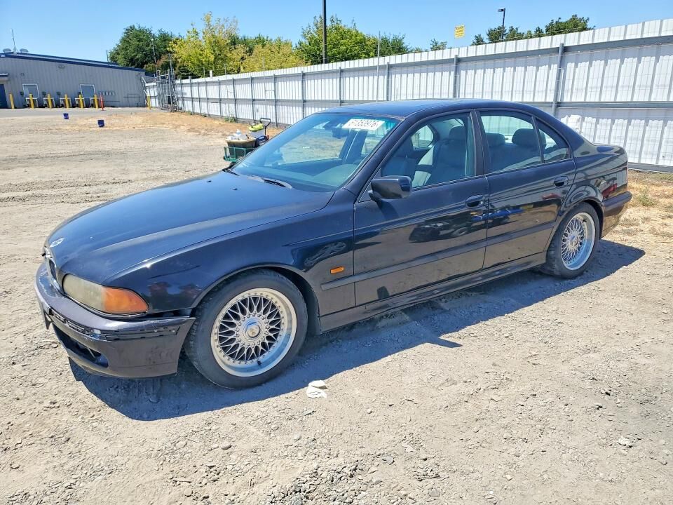 2000 BMW 5 Series