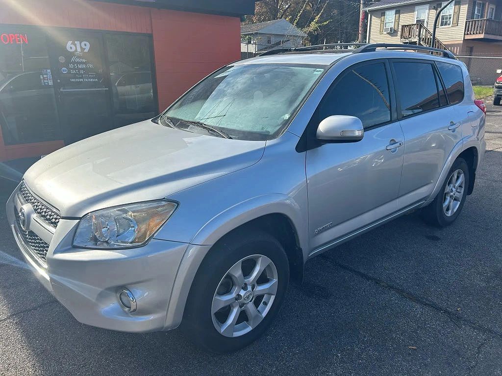2011 TOYOTA RAV4