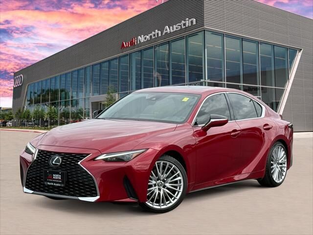 2023 LEXUS IS