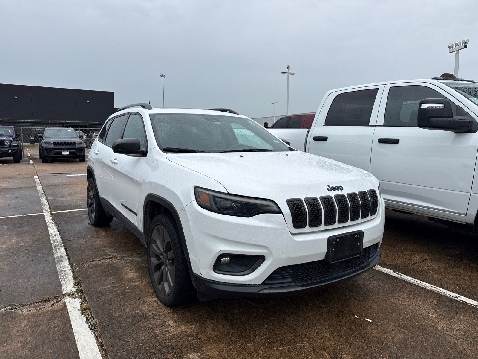 2021 JEEP Cherokee