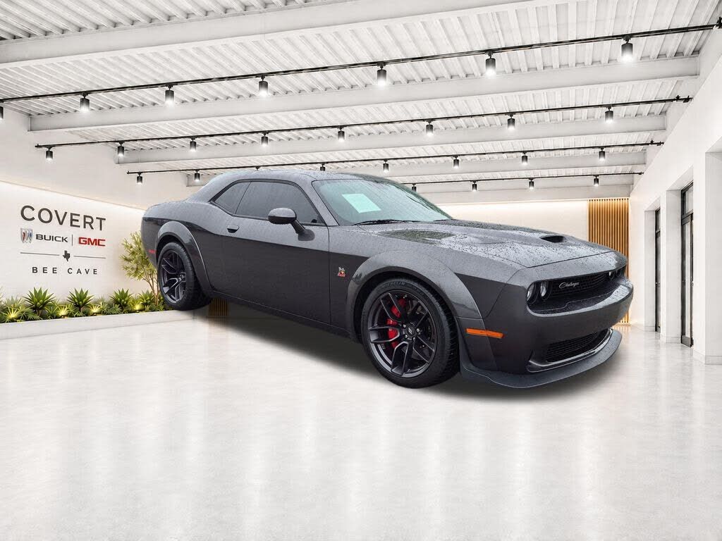 2019 DODGE Challenger