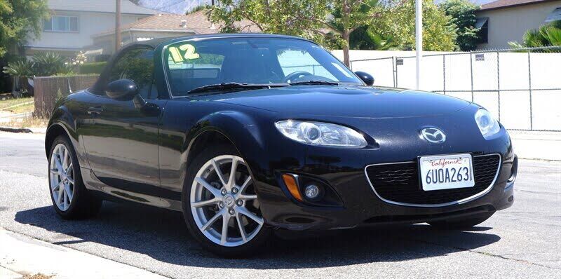 2012 MAZDA MX-5