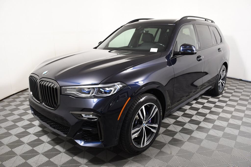 2021 BMW X7