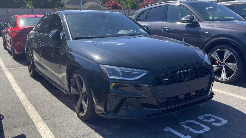 2022 AUDI A4