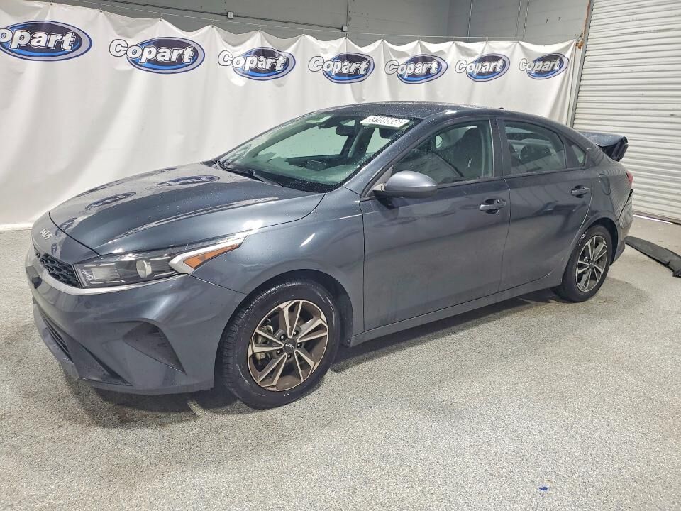 2023 KIA Forte