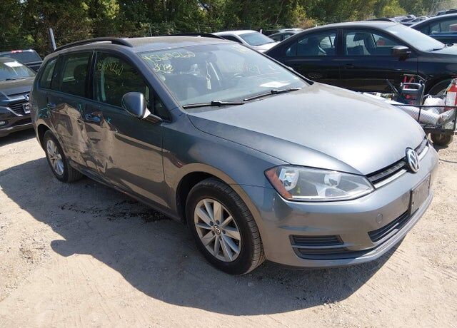 2016 VOLKSWAGEN Golf SportWagen