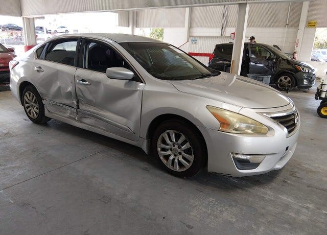 2015 NISSAN Altima