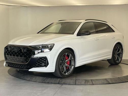 2026 AUDI RS Q8