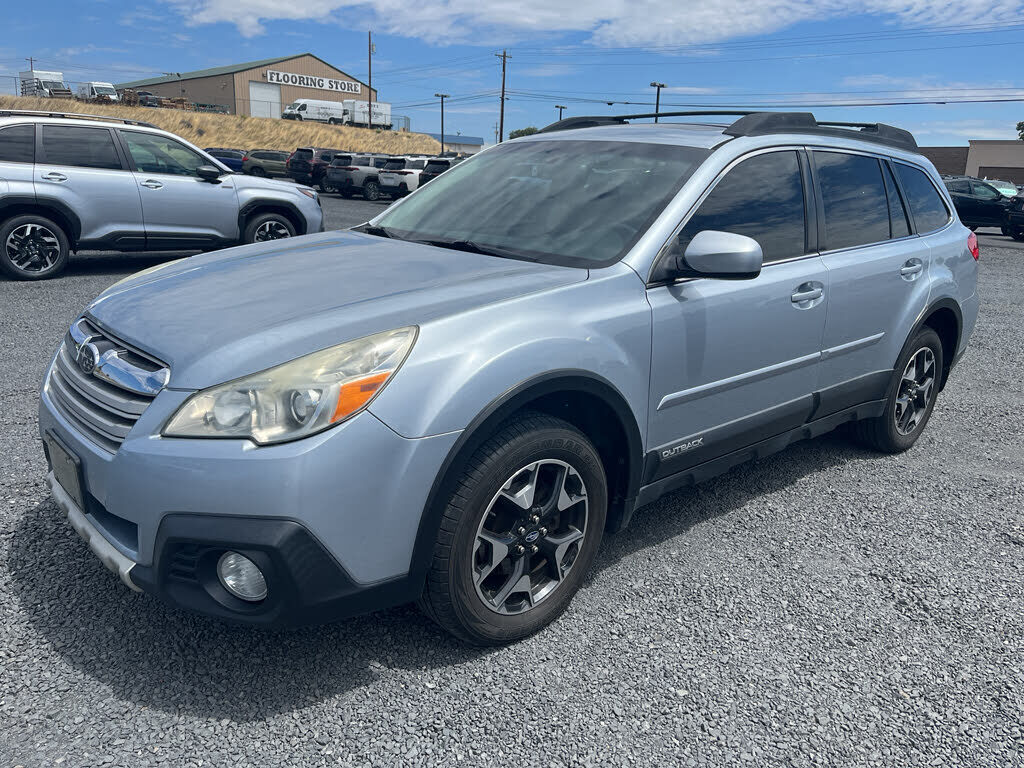 2014 SUBARU Outback