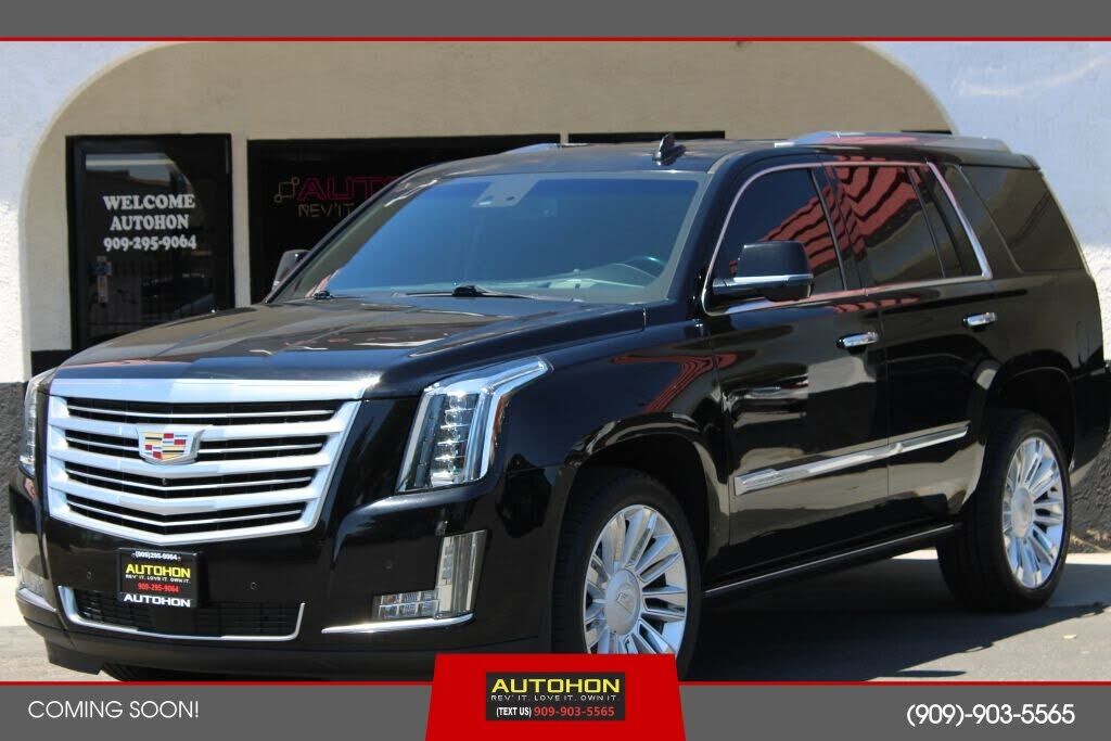 2016 CADILLAC Escalade