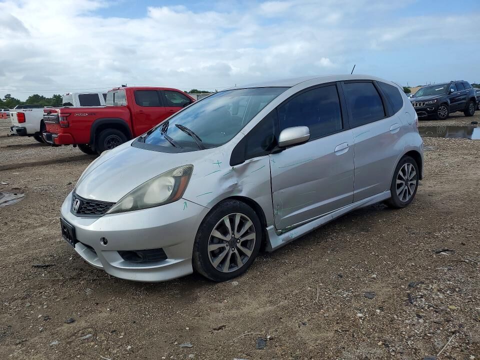 2012 HONDA Fit