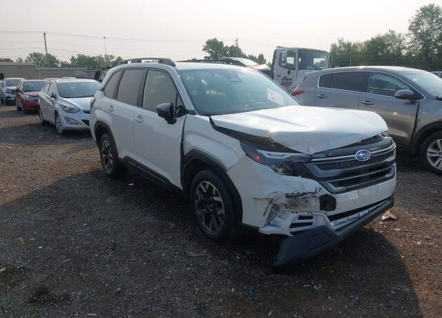2025 SUBARU Forester