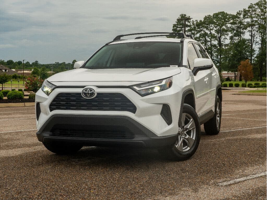 2024 TOYOTA RAV4