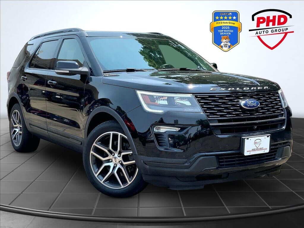 2018 FORD Explorer