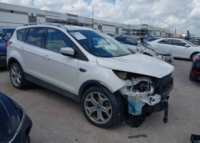 2019 FORD Escape