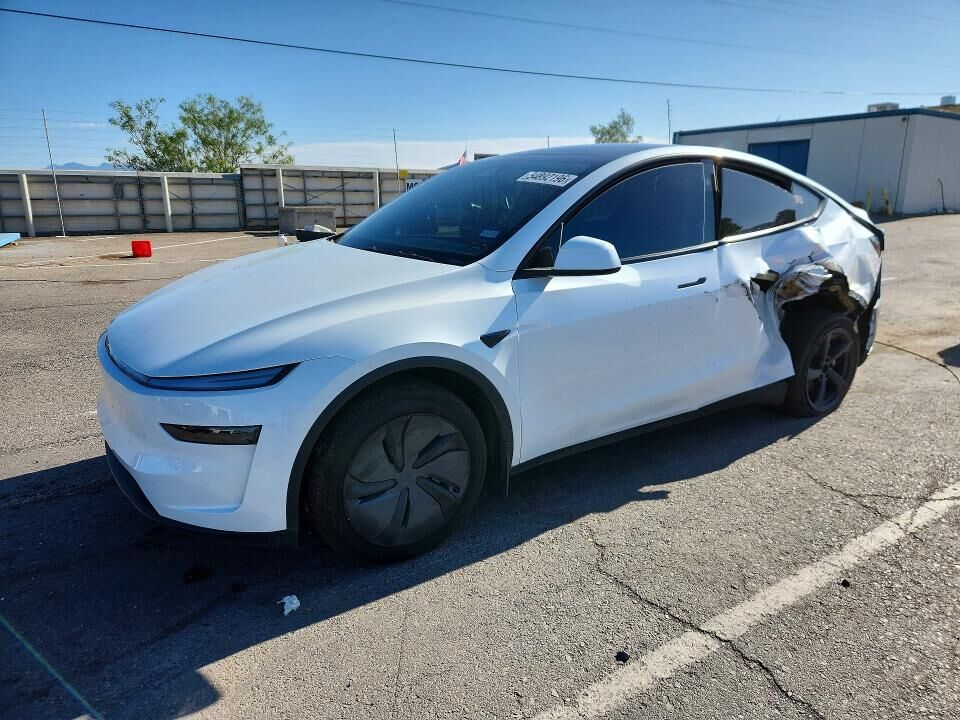 2026 TESLA Model Y
