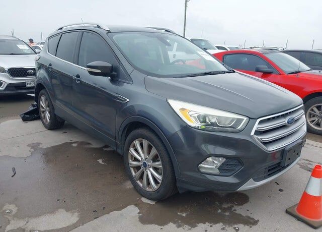 2017 FORD Escape