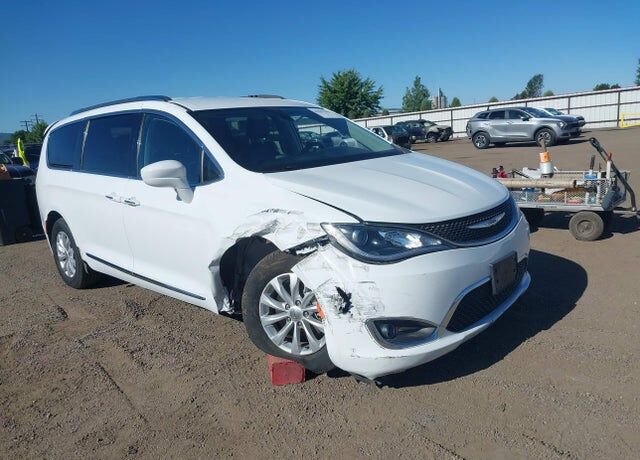 2019 CHRYSLER Pacifica