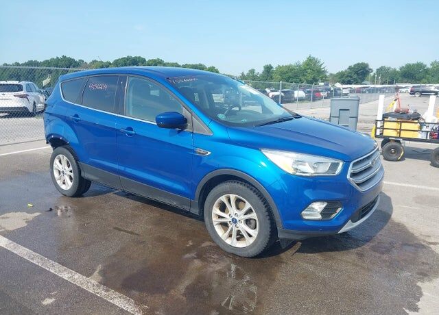 2017 FORD Escape