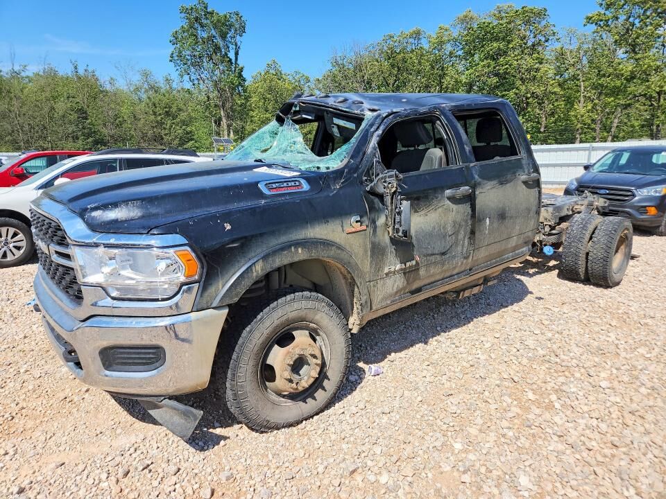 2022 RAM 3500