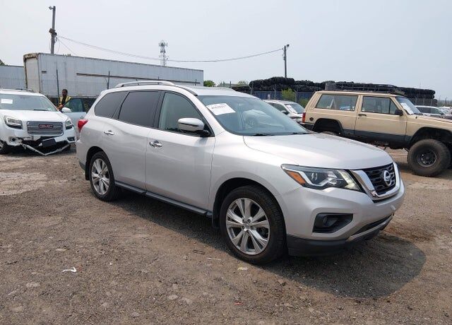 2018 NISSAN Pathfinder