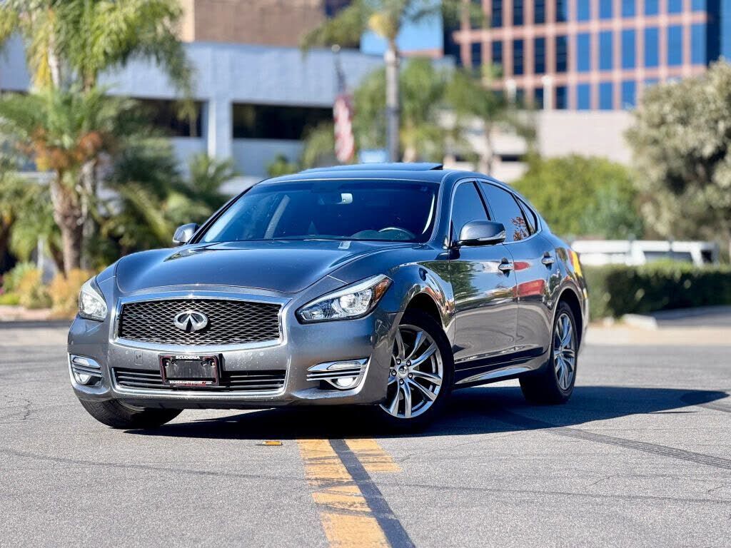 2018 INFINITI Q70