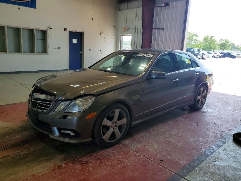 2010 MERCEDES-BENZ E-Class