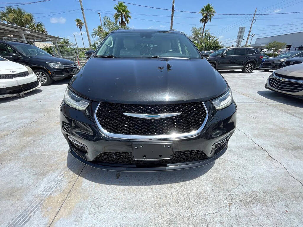 2021 CHRYSLER Pacifica