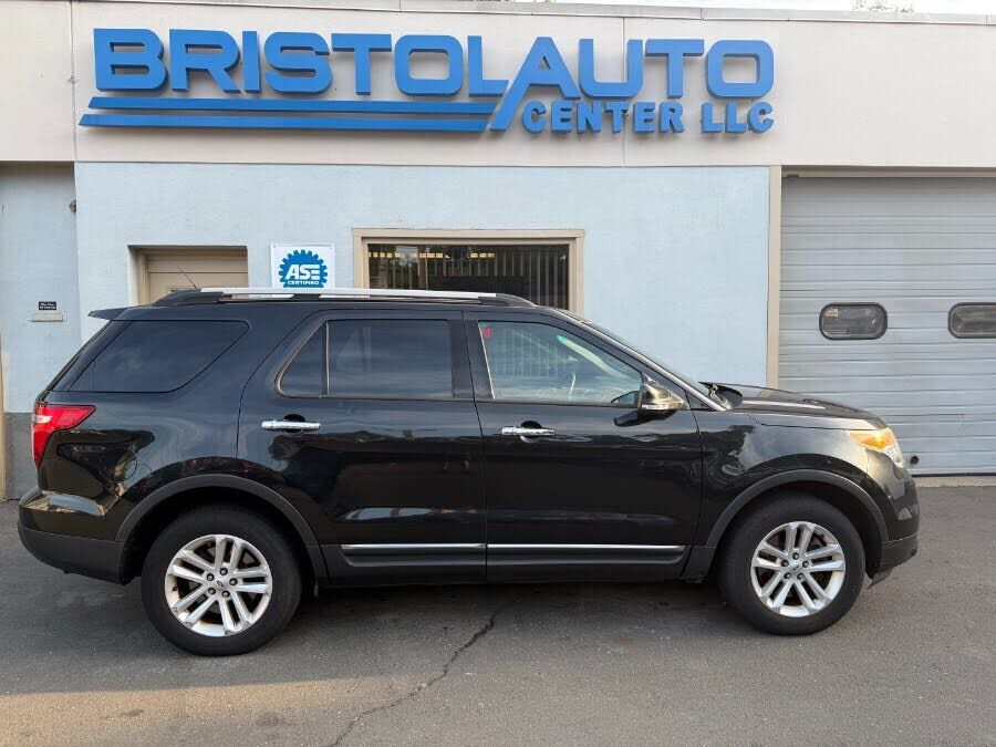 2014 FORD Explorer