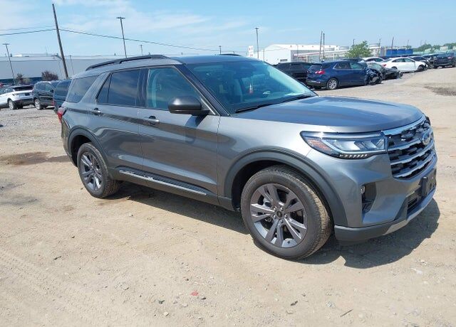 2025 FORD Explorer
