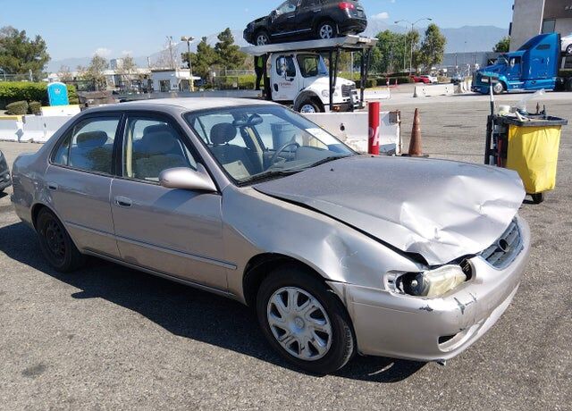 2001 TOYOTA Corolla