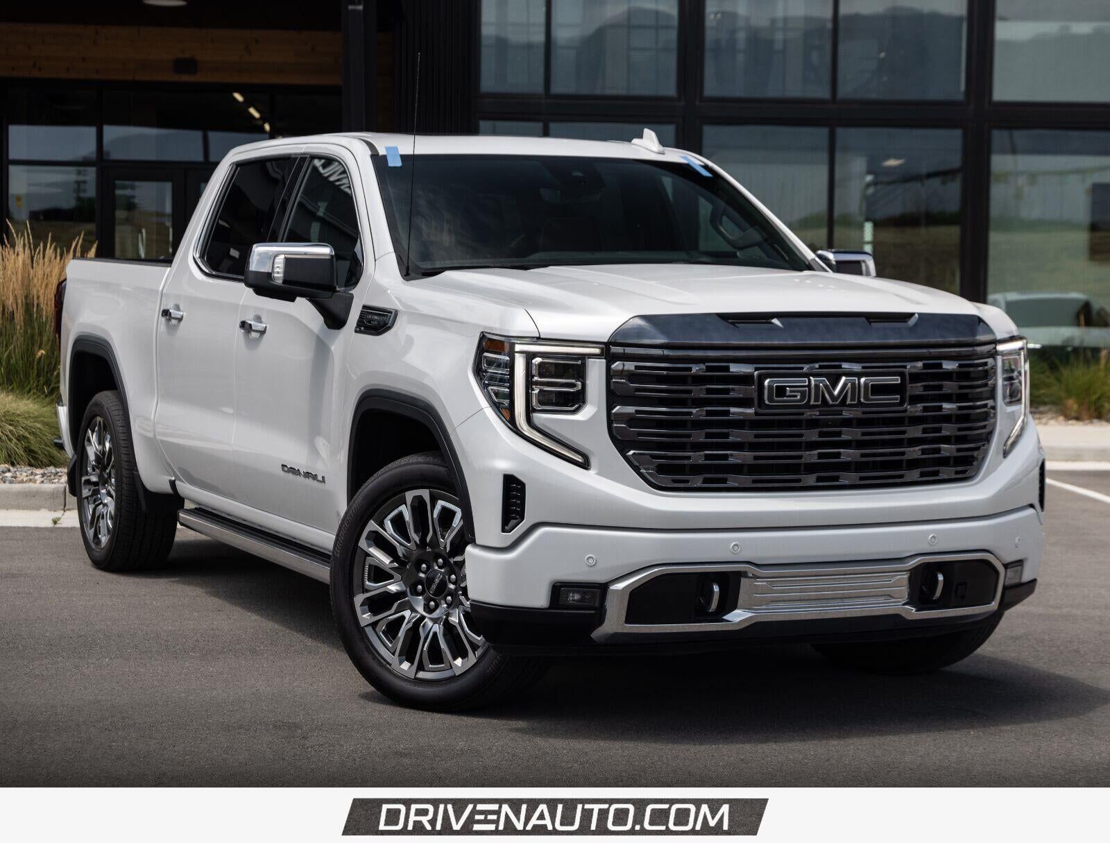 2024 GMC Sierra