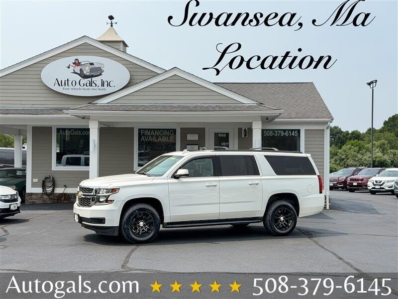 2019 CHEVROLET Suburban