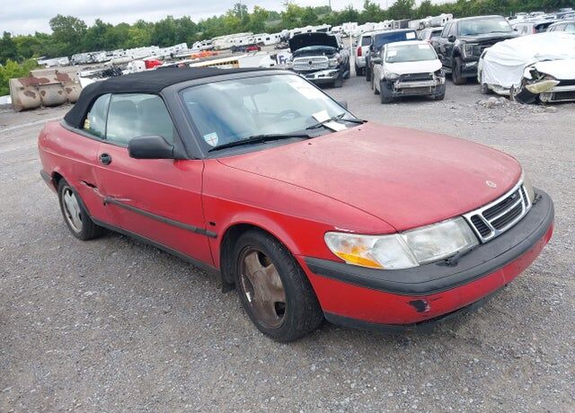 1995 SAAB 900