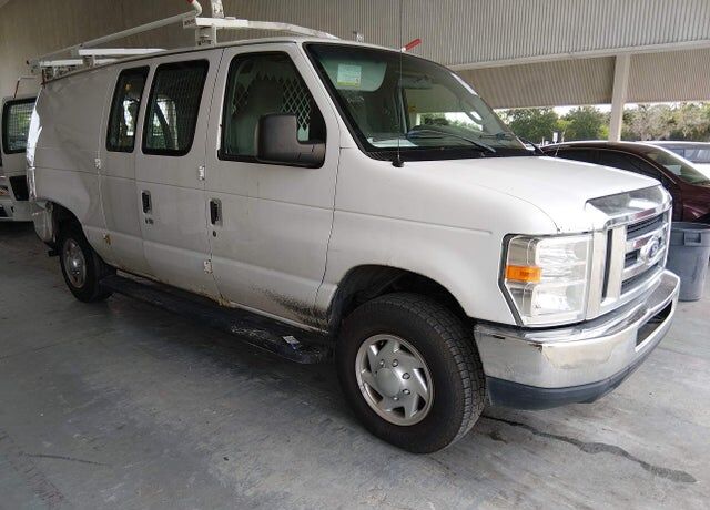 2014 FORD E-250