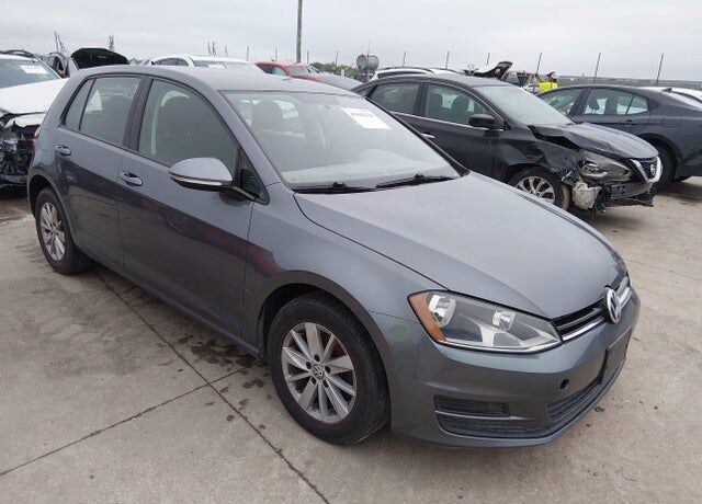 2016 VOLKSWAGEN Golf