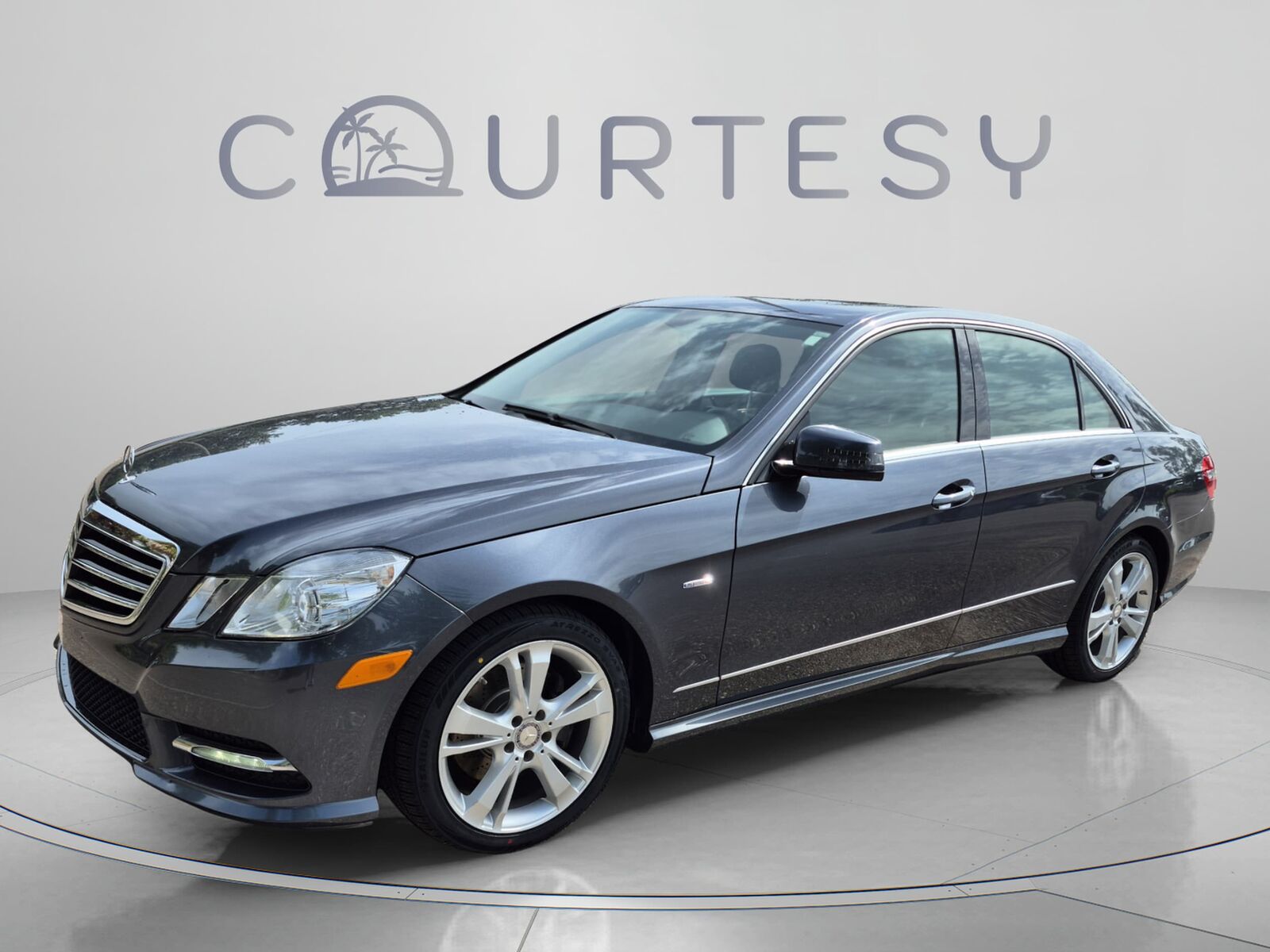 2012 MERCEDES-BENZ E-Class