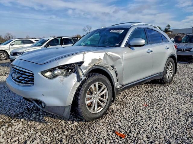 2011 INFINITI FX35