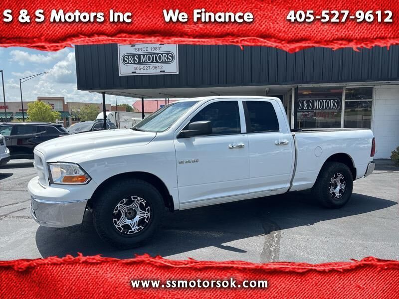 2012 DODGE Ram