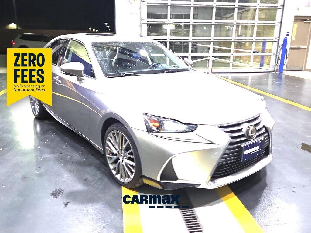 2018 LEXUS IS
