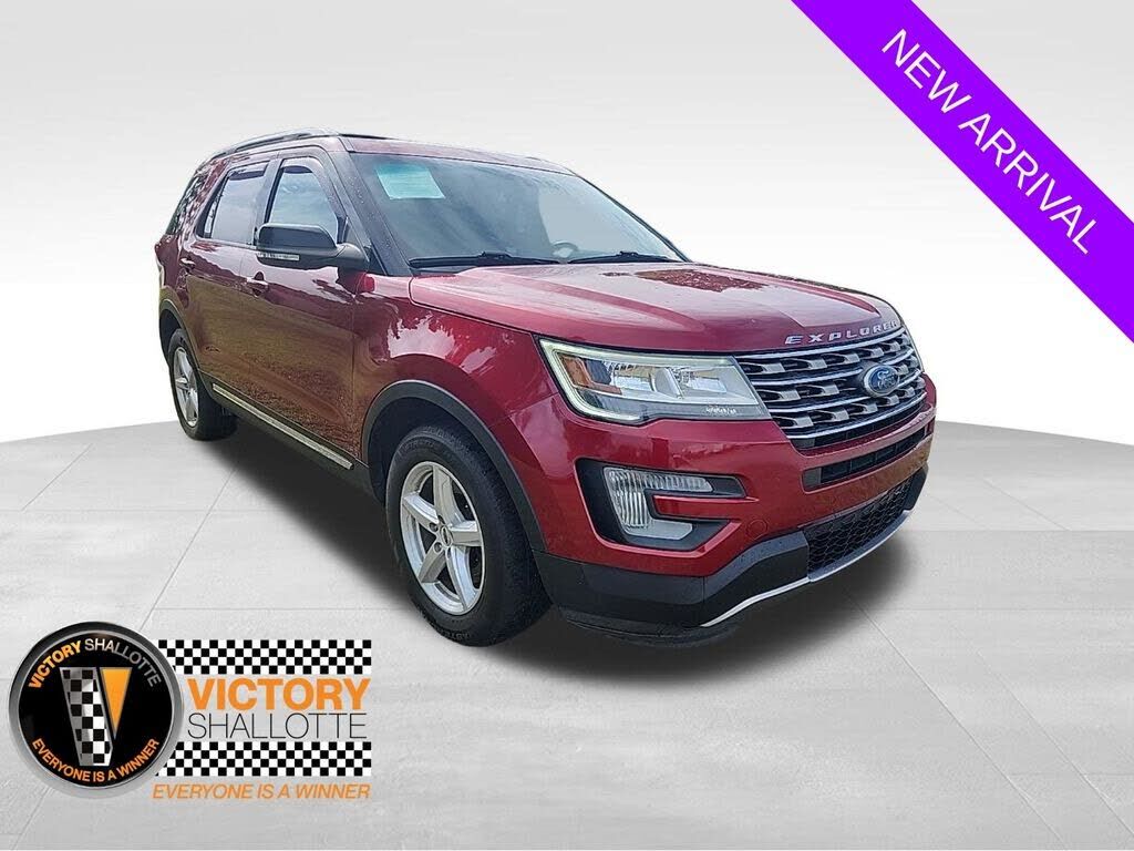 2017 FORD Explorer