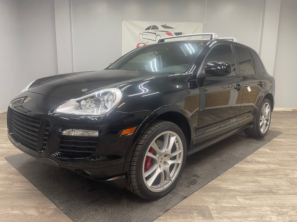 2010 PORSCHE Cayenne