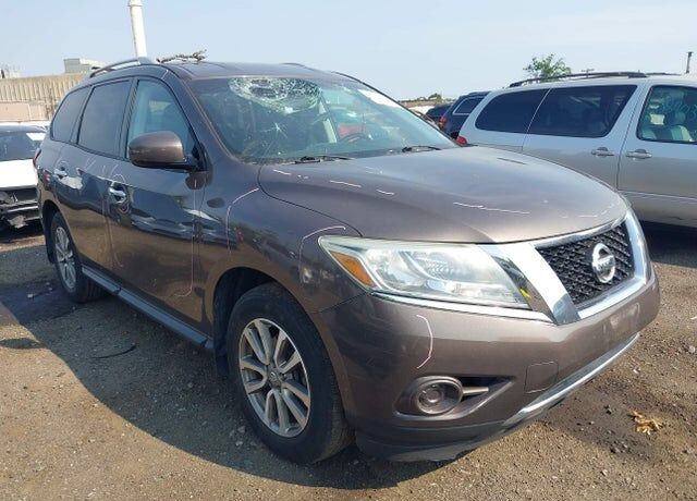 2016 NISSAN Pathfinder