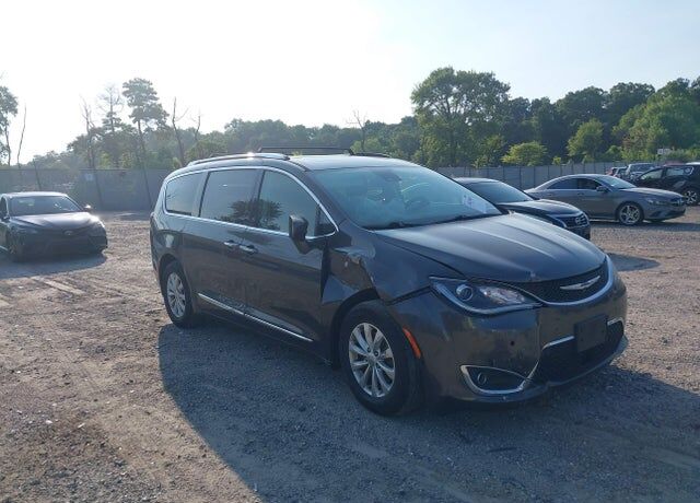 2018 CHRYSLER Pacifica