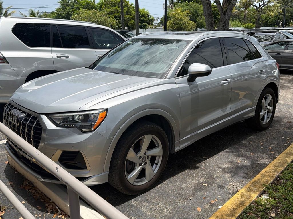 2019 AUDI Q3