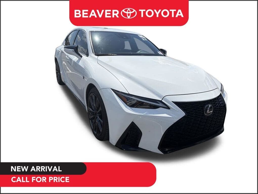 2025 LEXUS IS