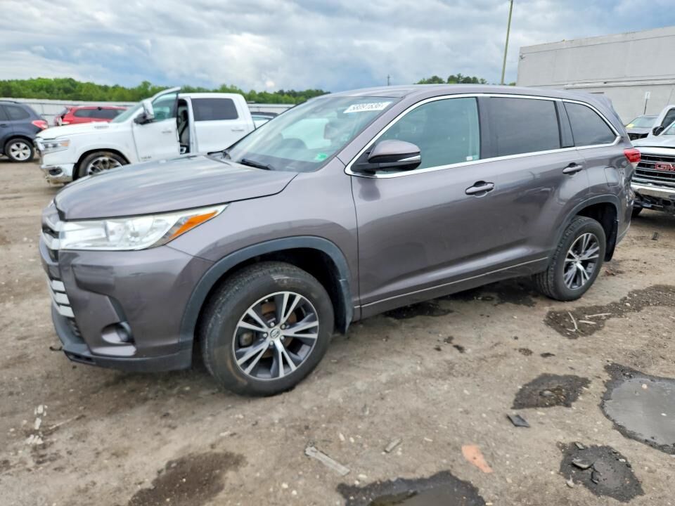 2018 TOYOTA Highlander